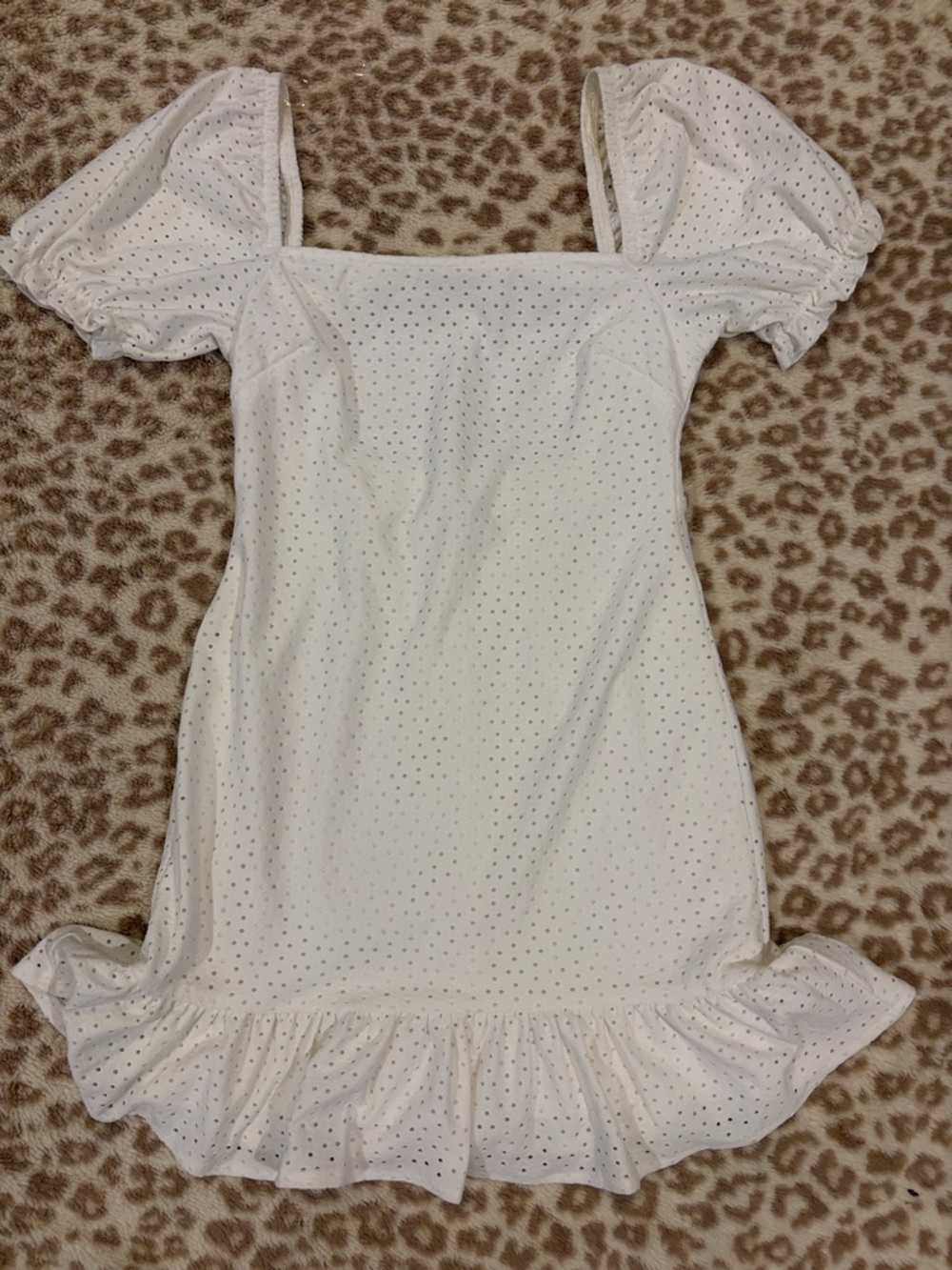 Speechless White Eyelet Stretch Mini Dress with Puff Sleeves Sz Medium